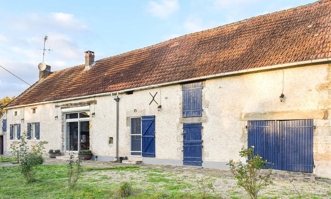 Brigueil-le-Chantre House | Authentic and spacious country house in a quiet location of Brigueil-le-Chantre.