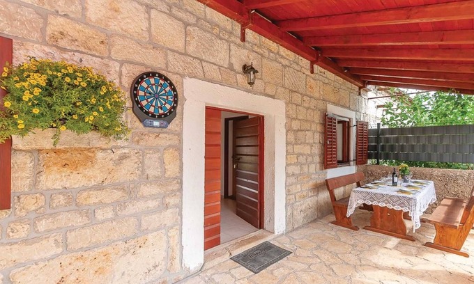 Oklaj Villa | Authentic Stone House In National Park Krka