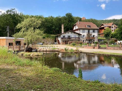 Bergheim Bed & Breakfast | Aux Gîtes de l'Étang - Thannenkirch Bergheim