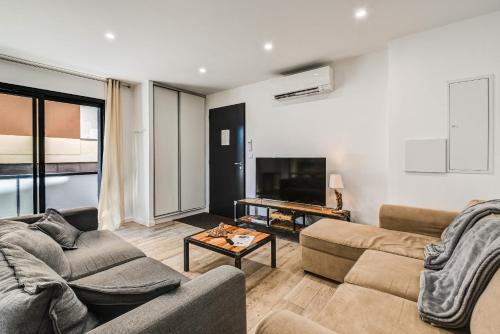 Ax-les-Thermes Apartment | Aux pieds des pistes - Appt B