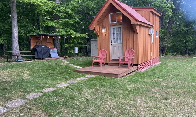 French Lick Cabin | Avail THIS weekend! TINY CABIN 5 STAR Clean- French Lick, IN - Private w/VIEWS!