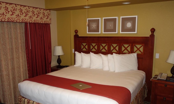 Florida Central Atlantic Coast Apartment | Available on request. Weekly stay from Friday to Friday. Sat-Sat & Sun-Sun.