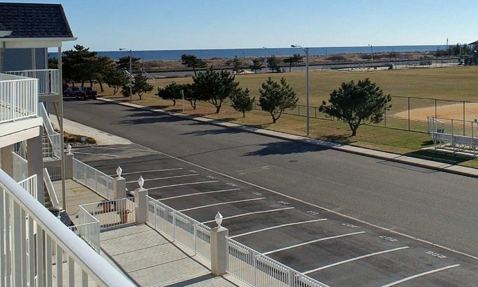 Avalon Condo | Avalon Beach Block Condo