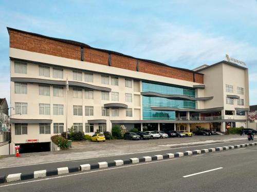 Depok Hotel | Aveon Hotel Yogyakarta by Daphna Management