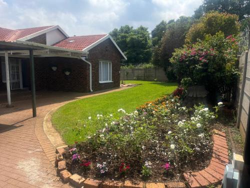 Croydon Apartment | Aviator's Nest