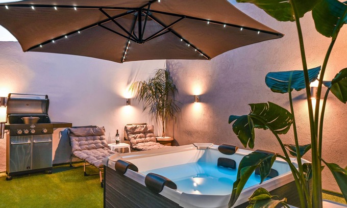 Filerimos House | Avli Village House with Private Jacuzzi