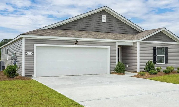 Myrtle Beach House | Awesome 3 bedroom house minutes from the beach