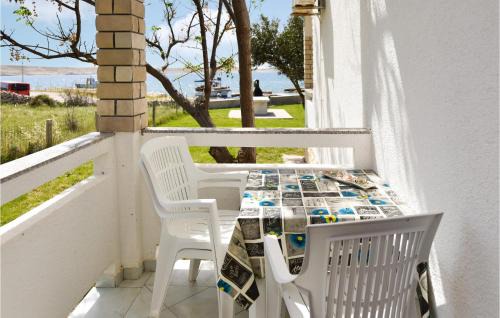 Kustici Apartment | Awesome Apartment In Kustici