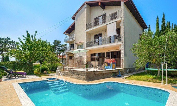 Sarsoni Apartment | Awesome apartment in Rijeka with WiFi