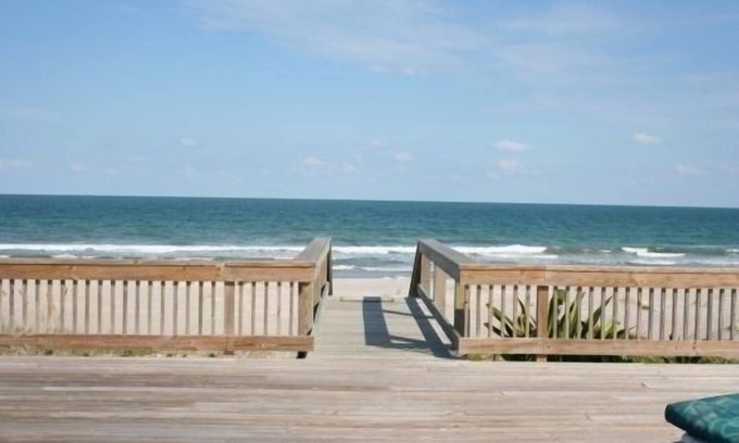 Crescent Beach House | Awesome direct ocean beach house!
