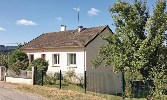 Peyrat-le-Chateau House | Awesome home in Peyrat le Château