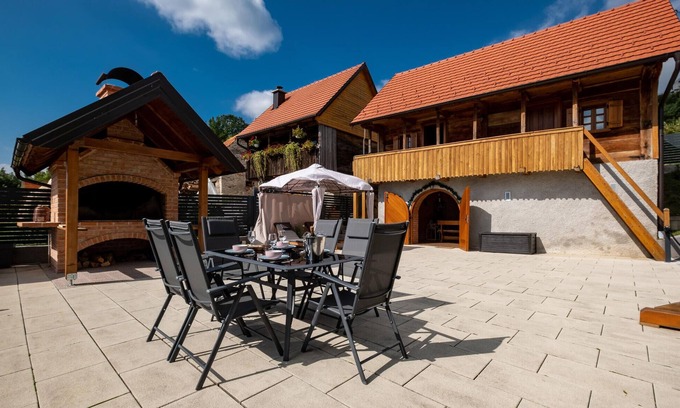 Jastrebarsko House | Awesome home in Jastrebarsko