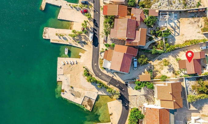 Kustici House | Awesome home in Kustici with kitchen