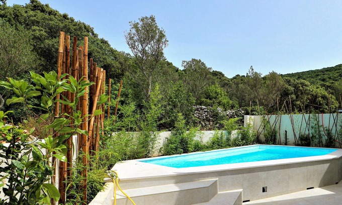 Miholascica House | Awesome home in Miholascica