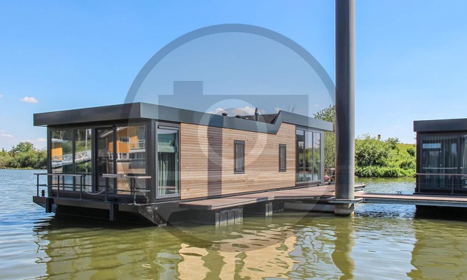 Ohe en Laak Boat Rental | Awesome ship in Ohé & Laak