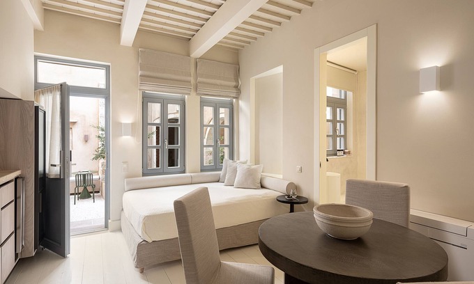 Old Town Hotel | Azade Chania