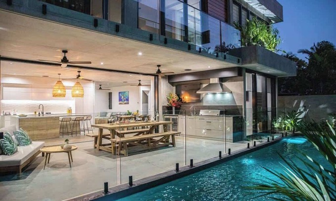 Port Douglas House | Azure Port Douglas - Luxurious & Modern Villa