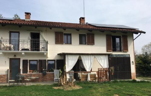 Capriglio Bed & Breakfast | B&B Cascina Dei Levrieri