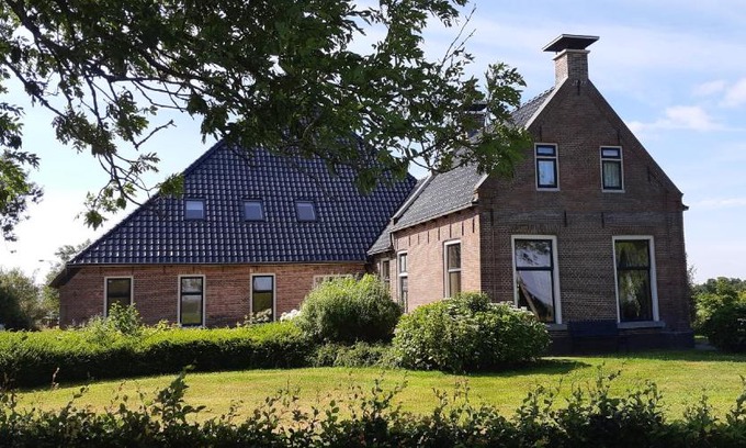 Municipality of Tytsjerksteradiel Bed & Breakfast | B&B De Warren
