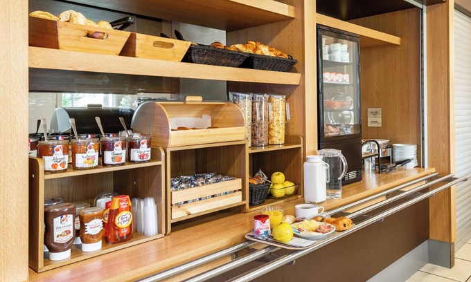 Pezenas Hotel | B&B HOTEL Pézenas