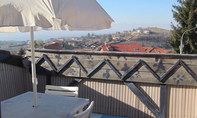 Belvedere Langhe Bed & Breakfast | B&B I Colori dell' Arcobaleno