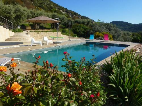 Volx Bed & Breakfast | B&B L'ESCALADE en Lubéron