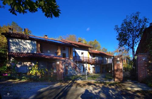 Bricherasio Bed & Breakfast | B&B Le Mimose