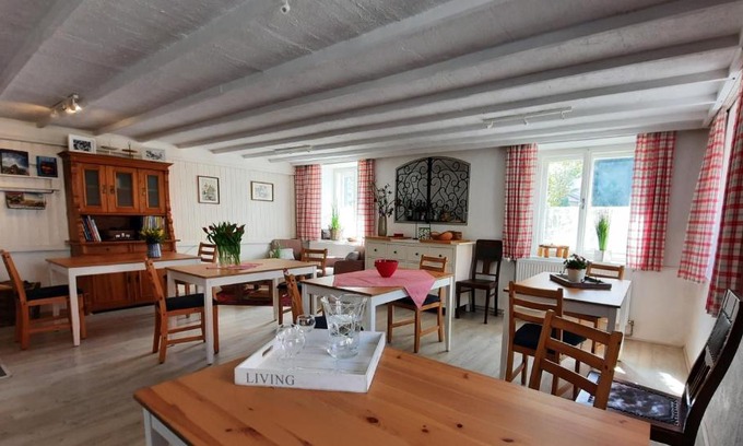 Arnoldstein Bed & Breakfast | B&B Leonhard 7