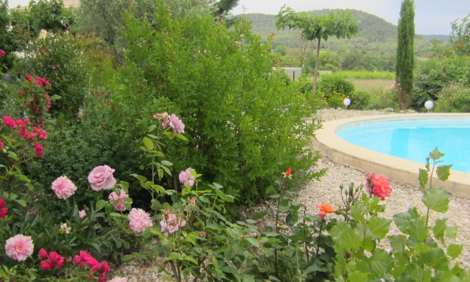 Crestet Bed & Breakfast | B&B Les Romarins