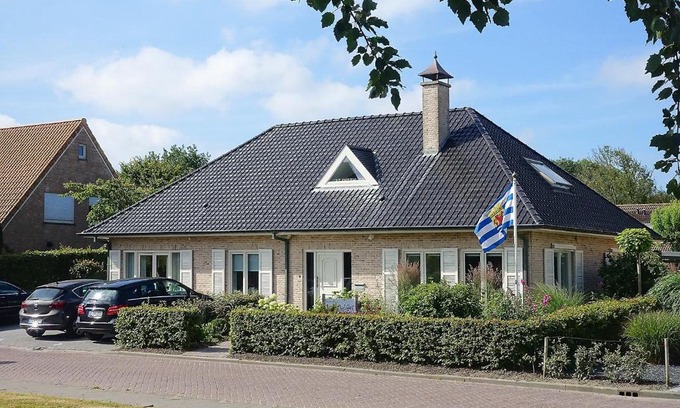 Zoutelande Bed & Breakfast | B&B Witvliet, kamers en studio met heerlijk ontbijt !