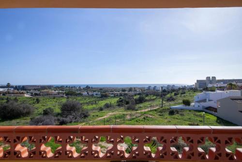 Albardeira Apartment | B47 - Walkway Beachview Place