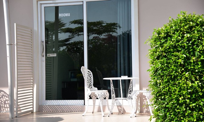 Nong Nam Daeng House | Baan Chan Suan