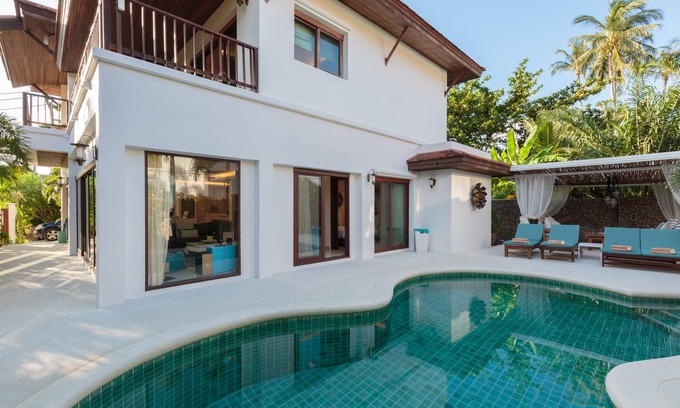 Hua Thanon Villa | Baan Fah Sai Private 4 bed Pool Villa, Steps From the Beach