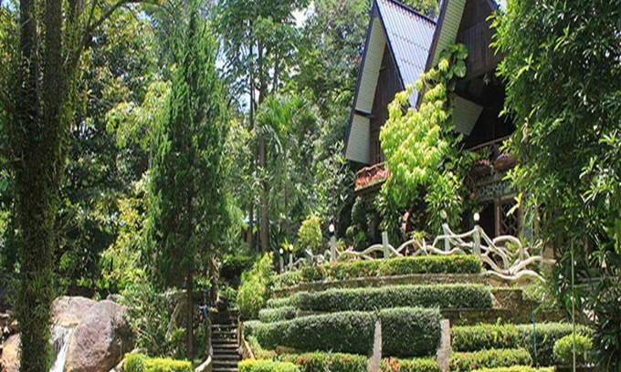 Suan Phueng Hotel | Baan Fahsai Resort