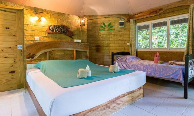 Ban Ta Khun Hotel | Baandin Chiewlarn Resort