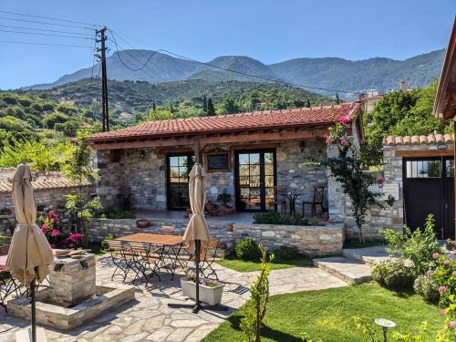 Gullubahce House | Bahab Guest House