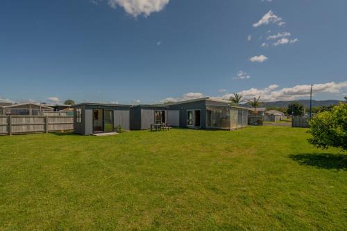 Whitianga House | Bailey Bach - Whitianga Holiday Cabin