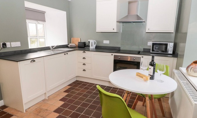 Ford Cottage | Bakers Cottage