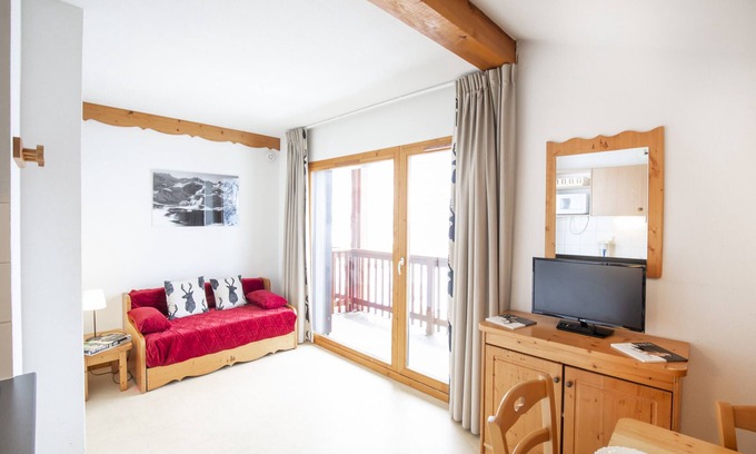 Termignon Apartment | Balcons H 023 - PARC NAT. VANOISE appart. 6 pers.