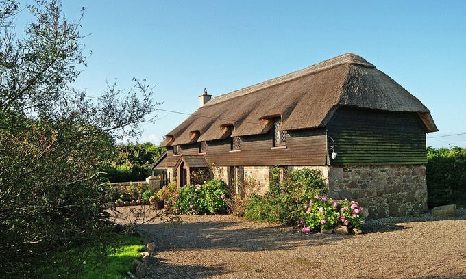 Lady's Island House | Ballask Cottage - Four Bedroom House, Sleeps 8