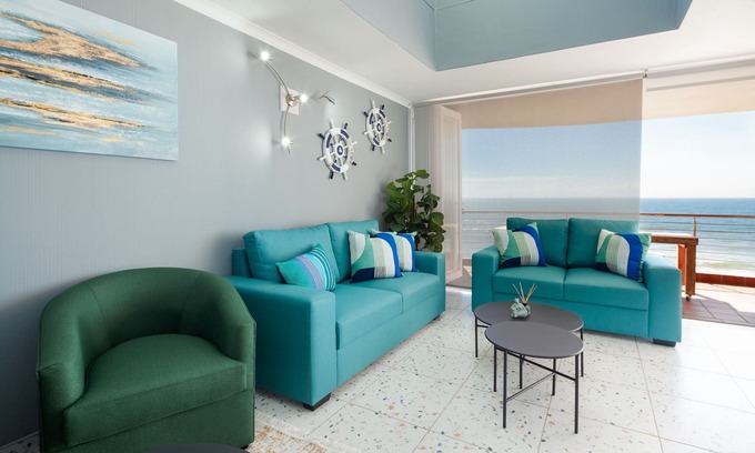 Shaka's Rock Apartment | Ballito Beachfront Retreat - No Loadshedding