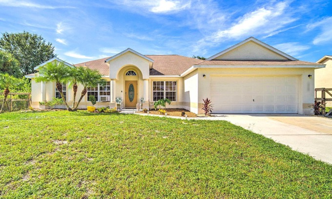 Palm Bay House | 'Banzai Palm Bay' Home Near Parks & Beaches!