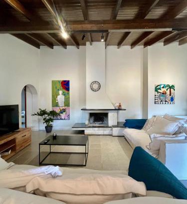 Giannades House | Barbarella Cottage