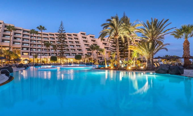 Costa Teguise Hotel | Barceló Lanzarote Royal Level