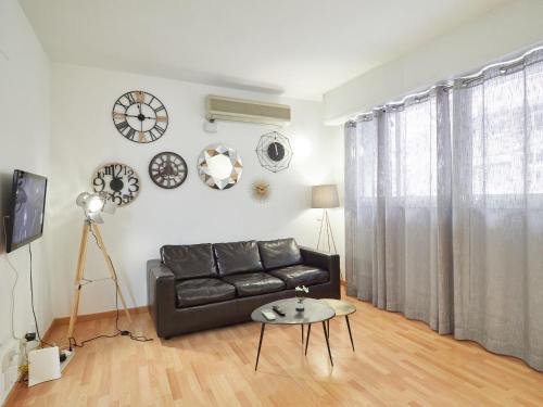 El Baix Guinardo Apartment | BarcelonaForRent The Suite