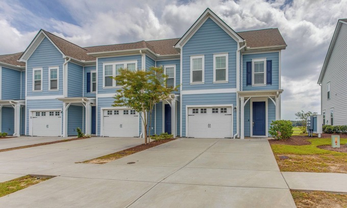 North Myrtle Beach House | Barefoot Resort Golf Getaway: Pool + Beach Shuttle