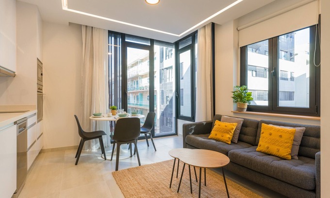 Las Palmas de Gran Canaria Apartment | Basalto Beach Home By CanariasGetaway