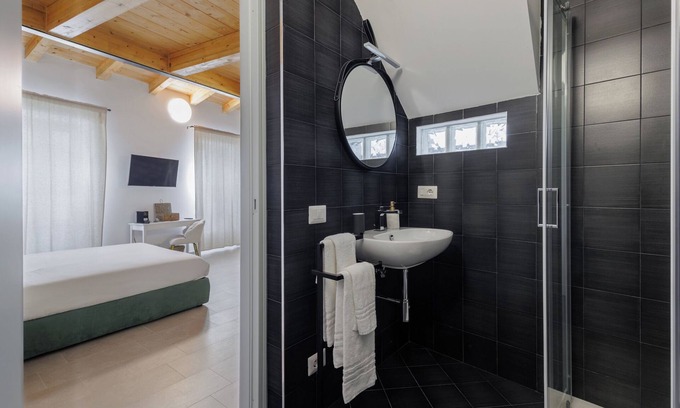 Viterbo House | Basco Guest House