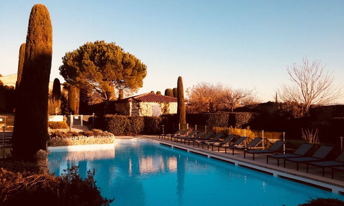 Gordes House | Bastidon overlooking Gordes, terrace and swimming pool