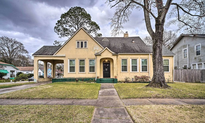 Mid City South House | Baton Rouge House Near Downtown!